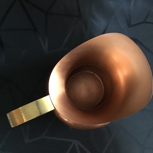 vintage Coppercraft Guild Copper Pitcher with Brass Handle - Picture 3 of 6